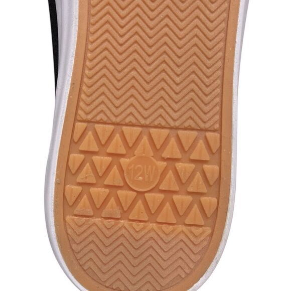 NWT A New Day Women’s Black/White Millie Twin Gore Slip-On Sneakers - 12W - Picture 7 of 8